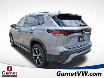 New 2025 Volkswagen Tiguan SE