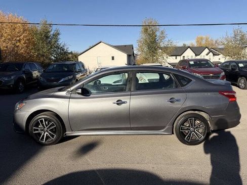 Used 2017 Nissan Sentra SR image 8