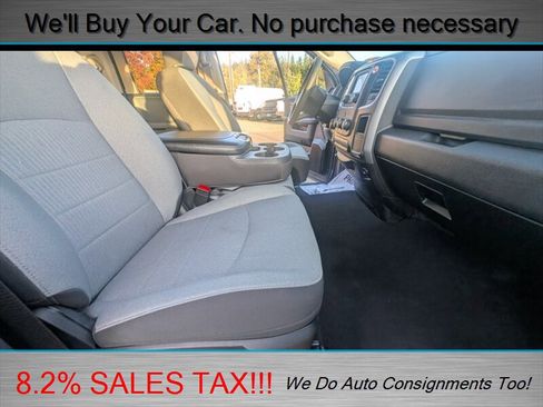 Used 2024 RAM 1500 Classic SLT image 19