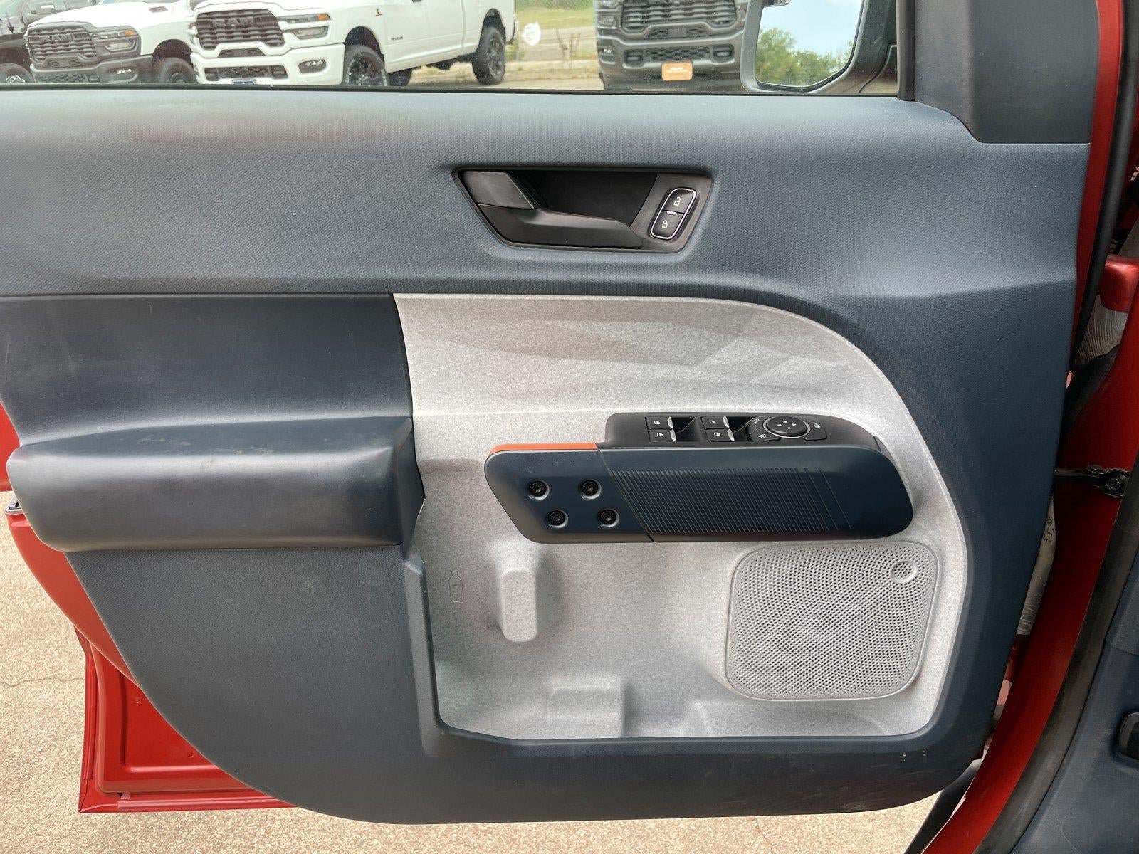 Used 2022 Ford Maverick XLT FWD image 30