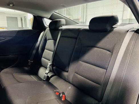 Used 2023 Chevrolet Malibu LT image 24