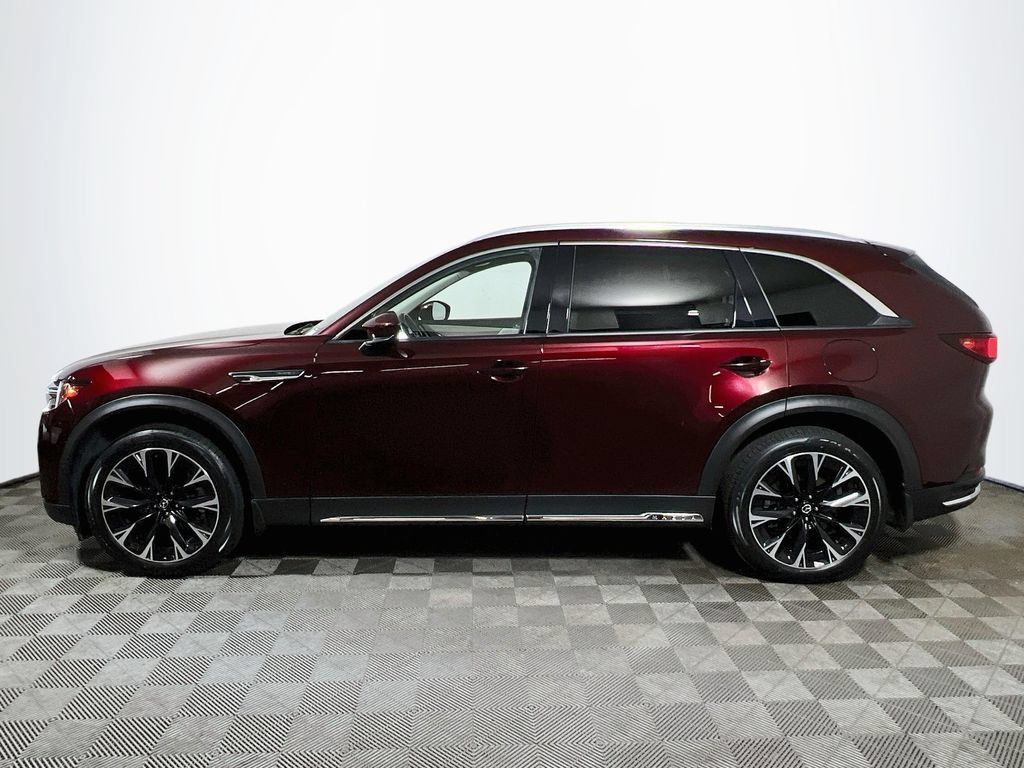 Used 2024 MAZDA CX-90 Plug-In Hybrid w/ Premium Plus AWD/4WD image 4
