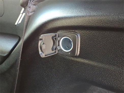 Certified 2023 Jeep Grand Cherokee L Laredo image 11