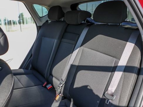 Used 2025 Hyundai Kona SEL image 12