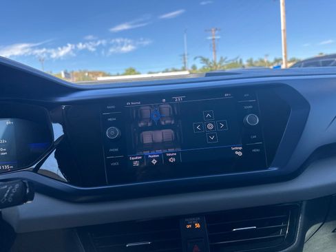 Certified 2023 Volkswagen Taos SE AWD/4WD image 57