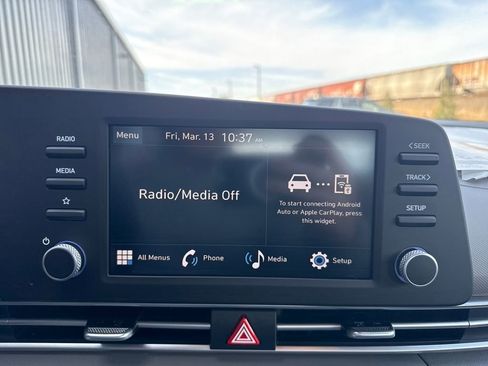 New 2026 Hyundai Elantra SE image 16