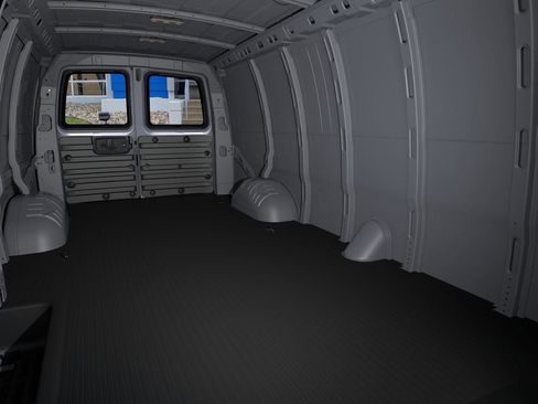 New 2025 Chevrolet Express 3500 Extended image 41