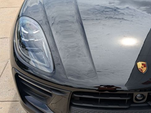Certified 2025 Porsche Macan image 12