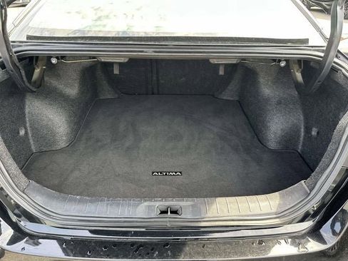 Certified 2024 Nissan Altima 2.5 SV image 11