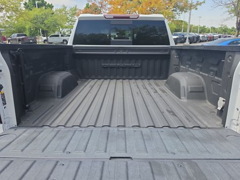 Used 2022 GMC Sierra 1500 Denali w/ Denali Premium Package AWD/4WD image 33