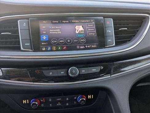 Used 2021 Buick Enclave Avenir w/ Avenir Technology Package image 13