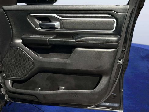 Used 2020 RAM 1500 Big Horn AWD/4WD image 18