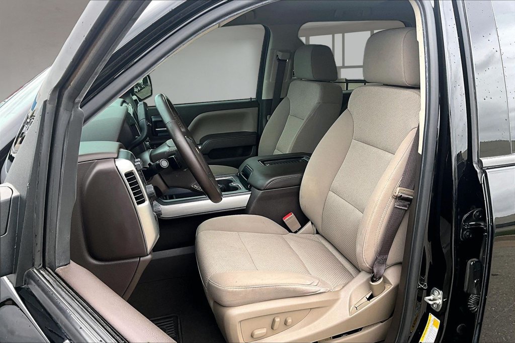 Used 2018 Chevrolet Silverado 1500 LT w/ Texas Edition AWD/4WD image 25
