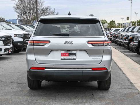 New 2025 Jeep Grand Cherokee L Laredo w/ Trailer Tow Package image 5