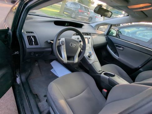 Used 2015 Toyota Prius Three FWD image 7