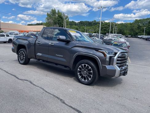 Certified 2023 Toyota Tundra Limited AWD/4WD image 6