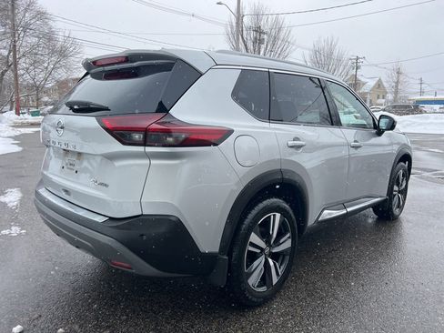 Used 2021 Nissan Rogue SL image 5