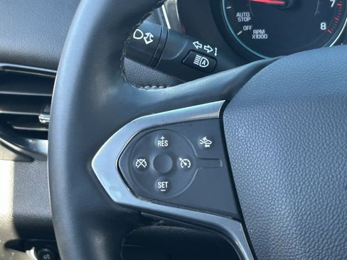 Certified 2023 Chevrolet Traverse LT FWD image 24