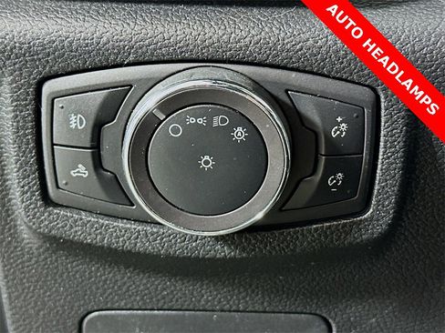 Used 2018 Ford F150 XLT w/ Equipment Group 302A Luxury image 11