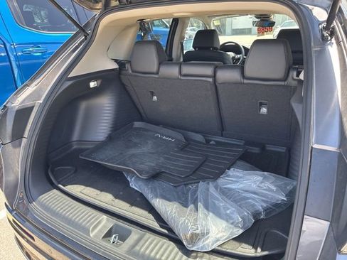 Used 2025 Honda HR-V EX-L image 6