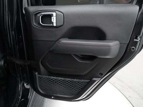 Used 2023 Jeep Wrangler Unlimited Rubicon 392 w/ Xtreme Recon 35" Tire Package AWD/4WD image 41
