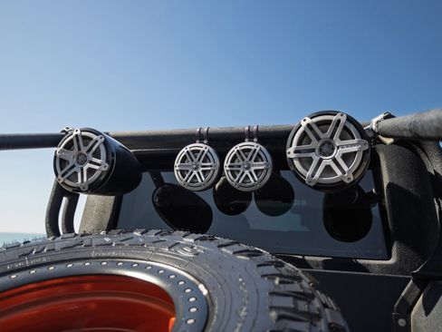 Used 2014 Jeep Wrangler Unlimited Rubicon w/ Connectivity Group image 24