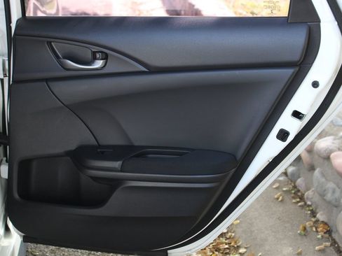 Used 2018 Honda Civic Si image 17