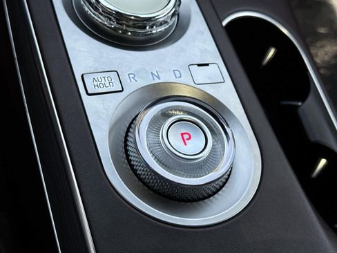 Used 2022 Genesis GV70 2.5T w/ Advanced Package image 15