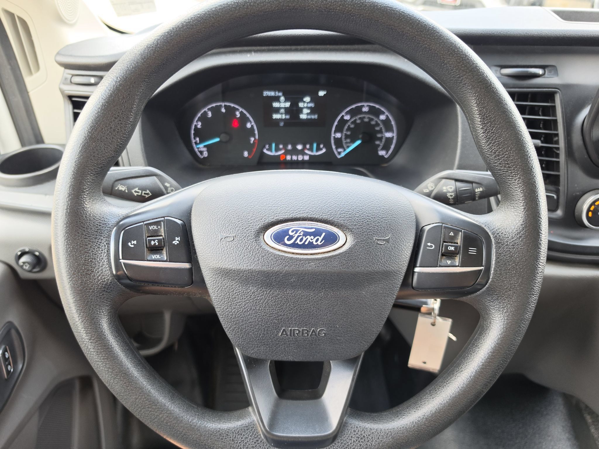 Used 2022 Ford Transit 350 DRW RWD image 21