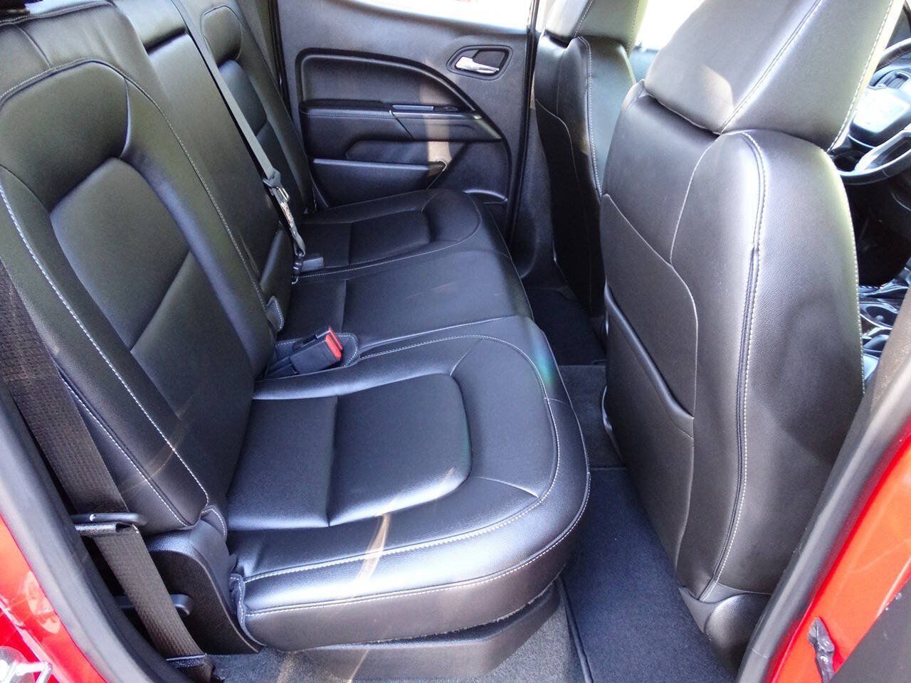 Used 2016 GMC Canyon 4x4 Crew Cab SLT w/ Driver Alert Package image 38