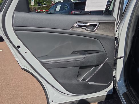 Used 2023 Kia Sportage X-Line w/ X-Line Premium Package image 21