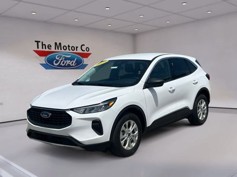 Used 2023 Ford Escape Active AWD/4WD image 1