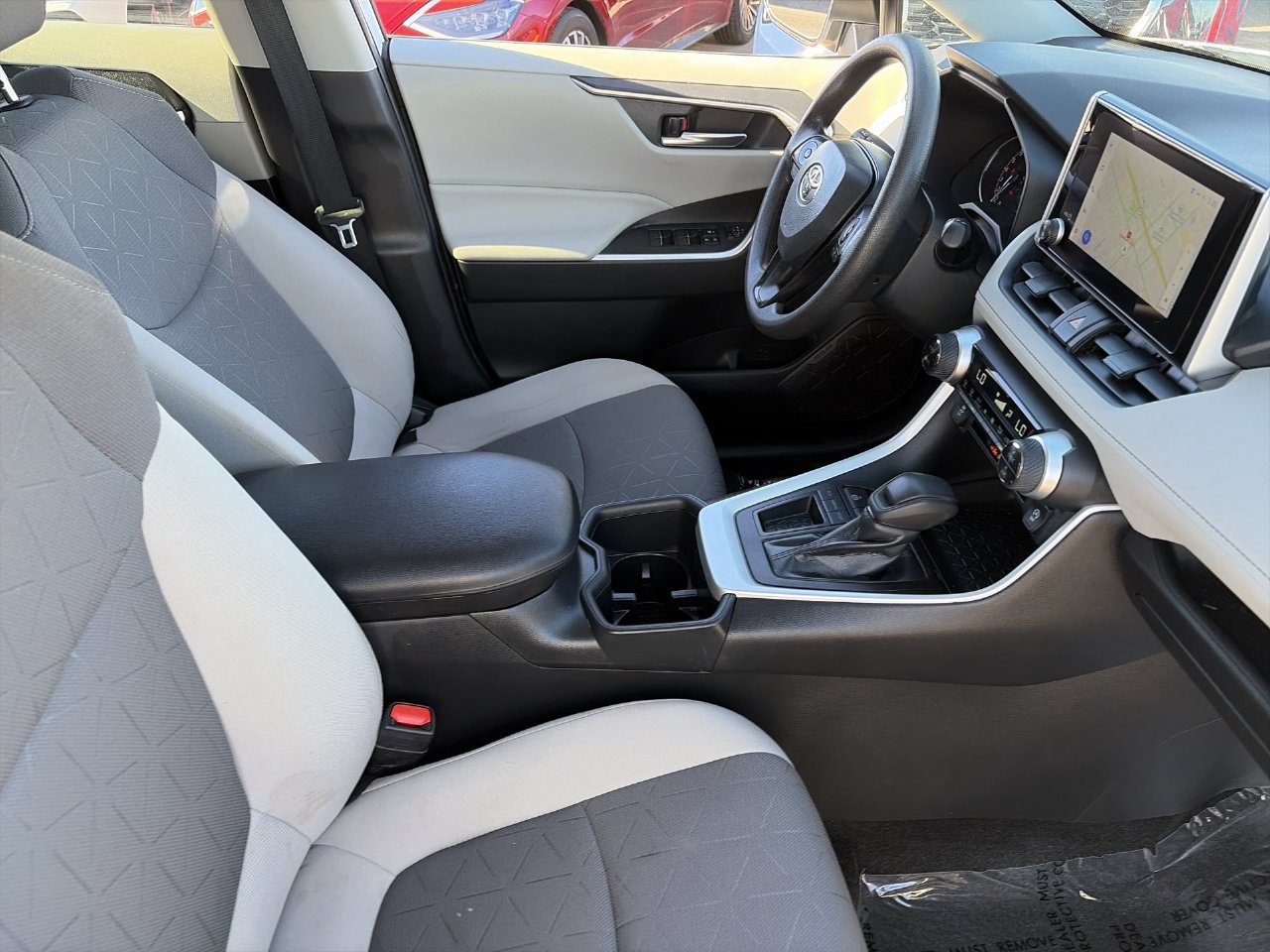 Used 2023 Toyota RAV4 XLE FWD image 11