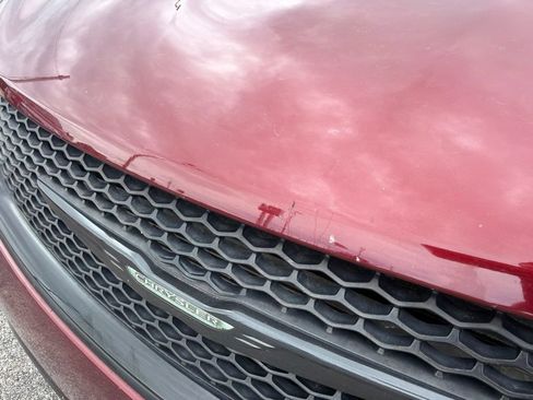 Used 2020 Chrysler Pacifica Touring-L w/ S Appearance Package FWD image 12