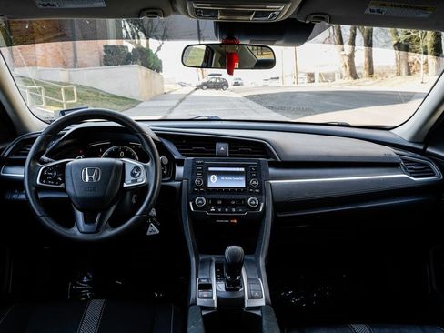 Used 2019 Honda Civic LX image 11
