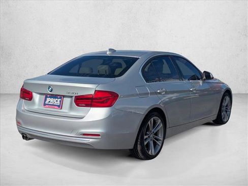 Used 2018 BMW 330i Sedan image 5