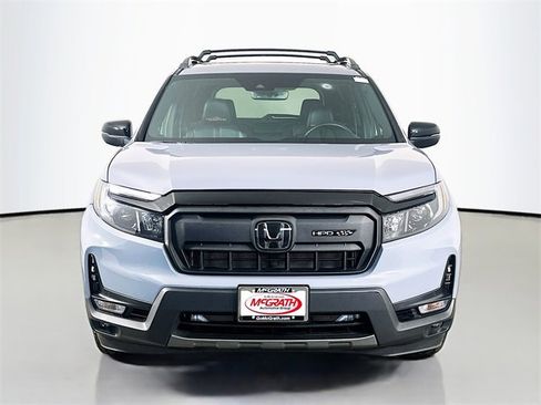 Certified 2025 Honda Passport TrailSport image 15