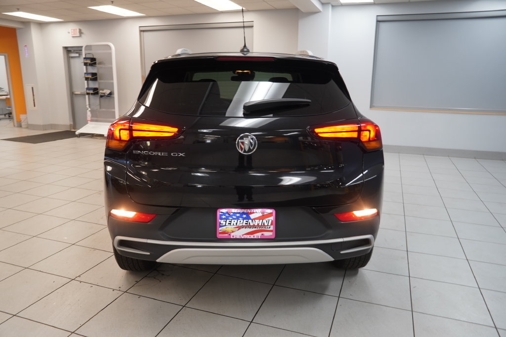 Used 2020 Buick Encore GX Select FWD image 5