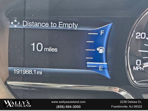 Used 2015 Lincoln Navigator 4WD image 6