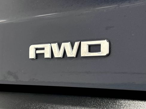 Used 2018 GMC Acadia SLT AWD/4WD image 46