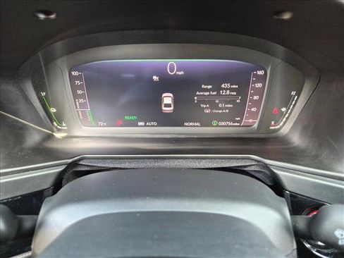 Used 2023 Honda Accord Touring image 11