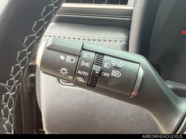 Used 2024 Lexus LX 600 4WD w/ Interior Upgrade Package image 34