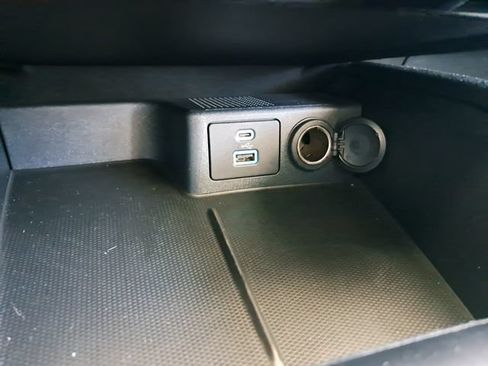 Certified 2022 Ford Escape S AWD/4WD image 14