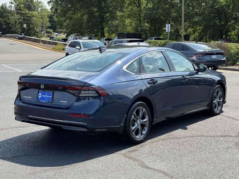 Used 2026 Honda Accord EX-L image 2