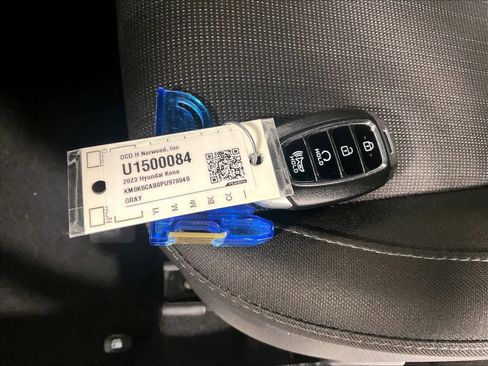 Used 2023 Hyundai Kona SEL image 31