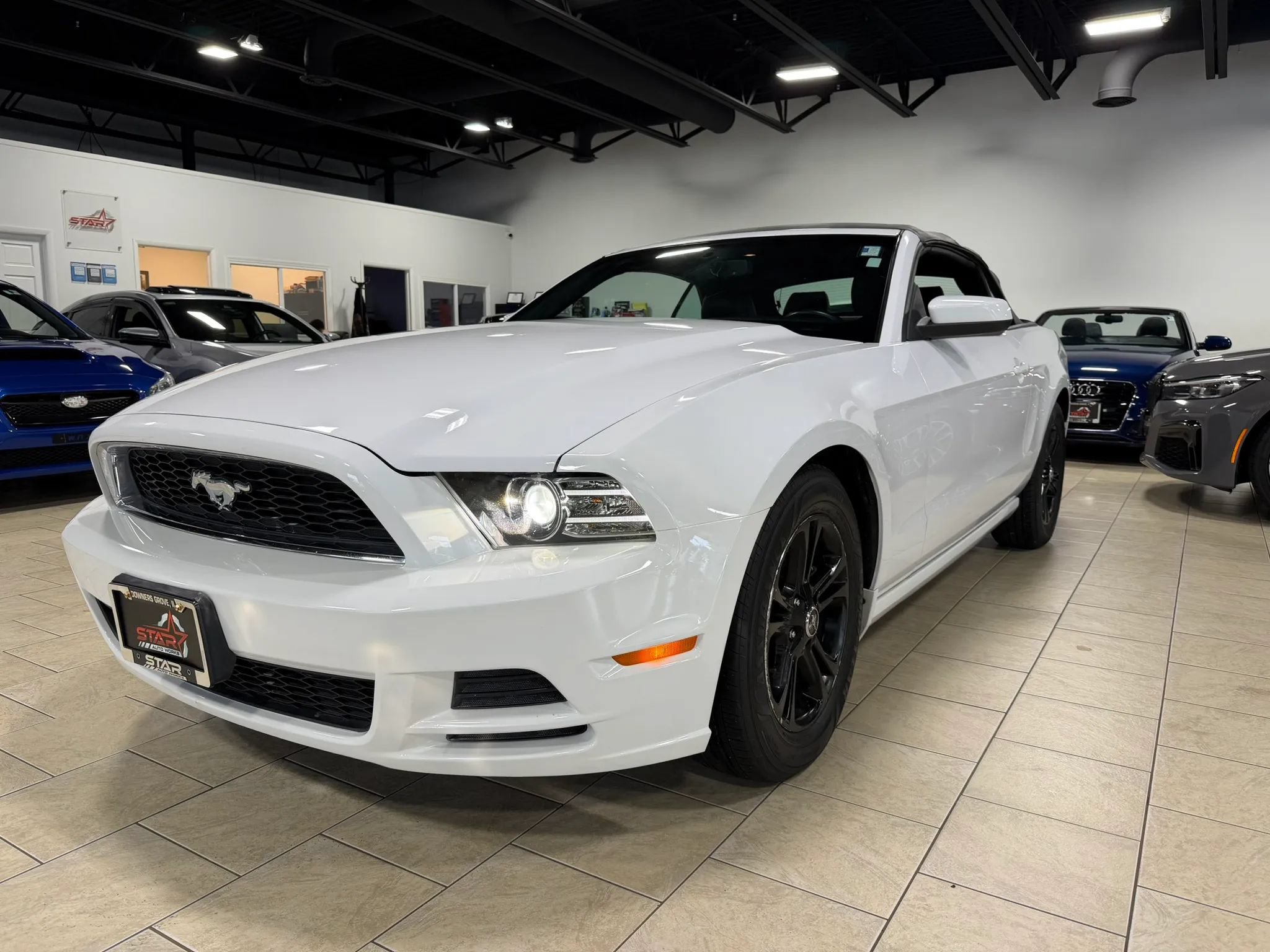 Used 2014 Ford Mustang Premium RWD image 17