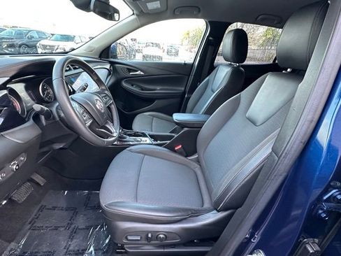 Used 2023 Buick Encore GX Select FWD image 23