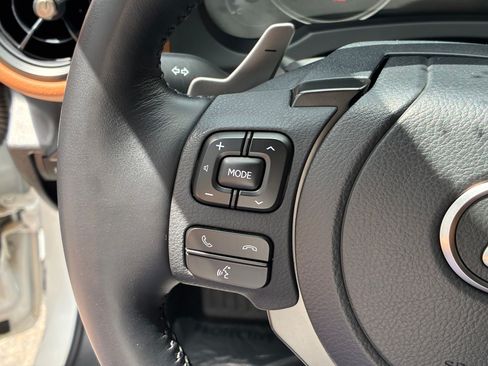 Used 2024 Lexus IS 300 AWD w/ Premium Package image 18