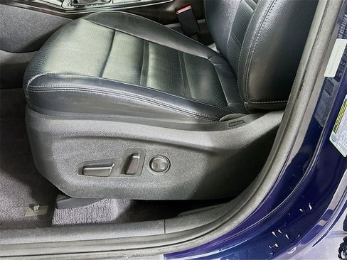 Certified 2018 Kia Sorento EX w/ EX Advanced Touring Package image 28