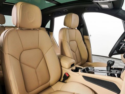 New 2026 Porsche Macan S AWD/4WD image 24